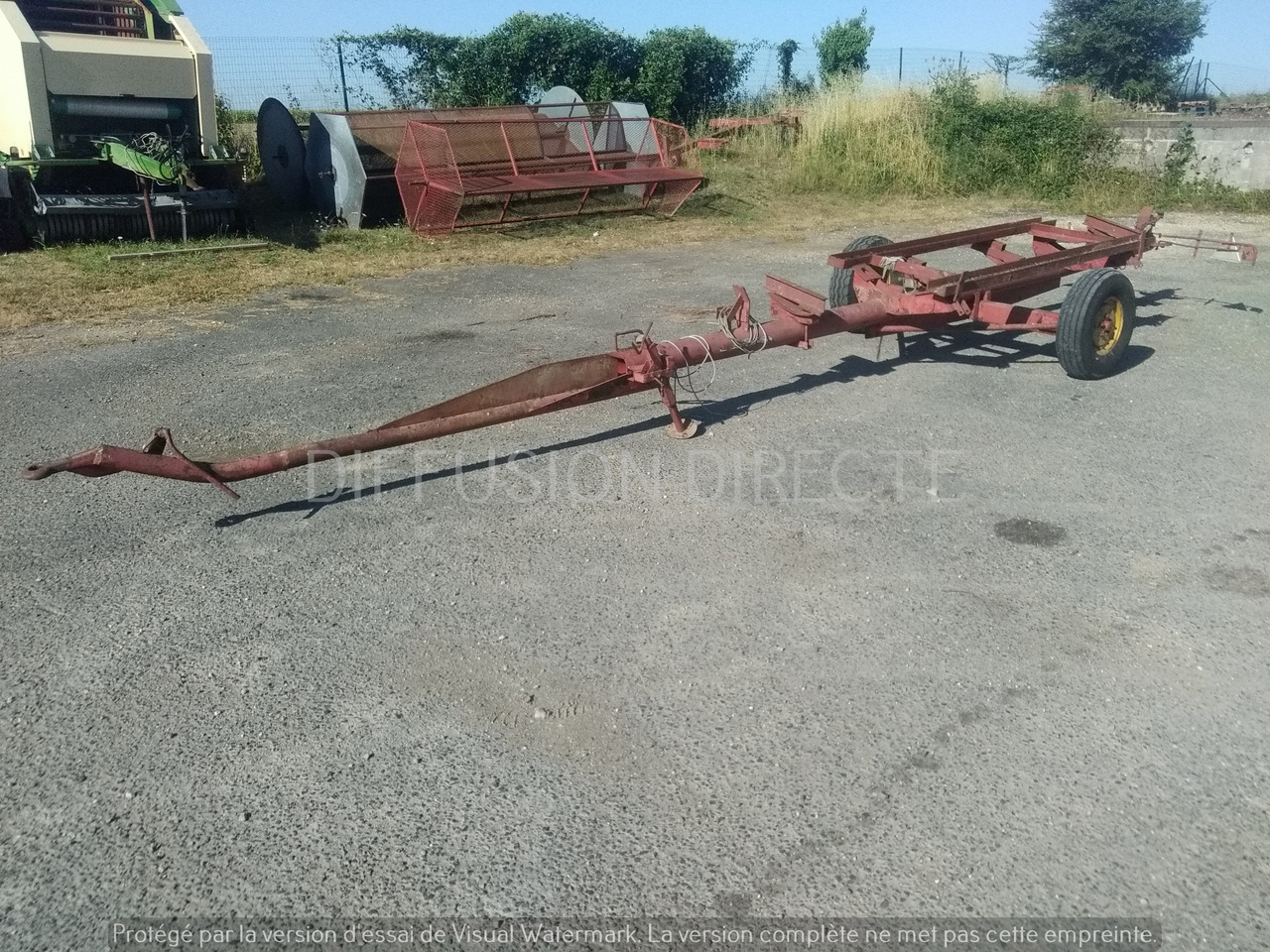 MASSEY FERGUSON CHARIOT DE COUPE 450 - Візок для жниварки: фото 2 MASSEY FERGUSON CHARIOT DE COUPE 450 - Візок для жниварки: фото 2