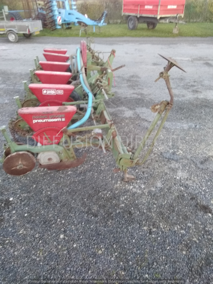 NODET SEMOIR MONOGRAINE PN II - Сівалка точного висіву: фото 3 NODET SEMOIR MONOGRAINE PN II - Сівалка точного висіву: фото 3
