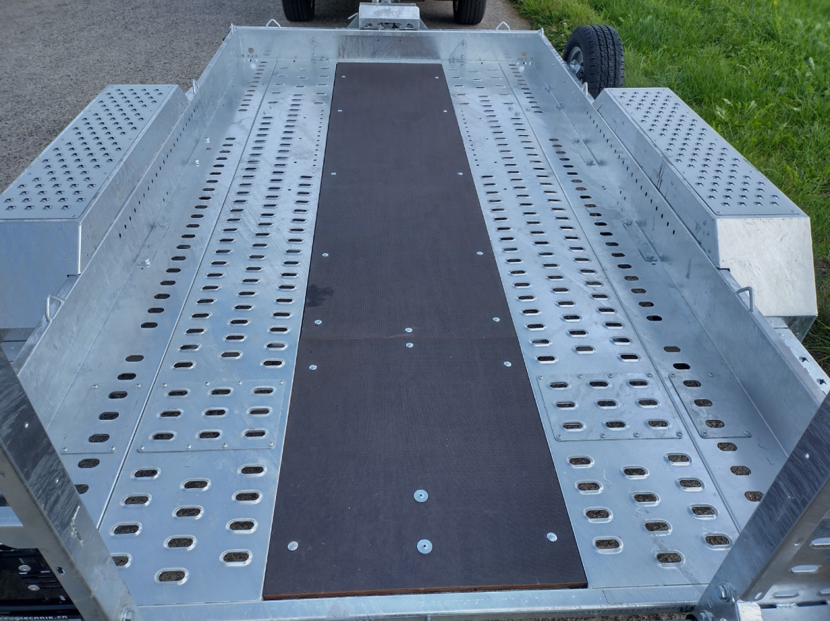 BRIAN JAMES TRAILERS DiggerPlant 543-1320 - Причіп для перевезення спецтехніки: фото 4 BRIAN JAMES TRAILERS DiggerPlant 543-1320 - Причіп для перевезення спецтехніки: фото 4