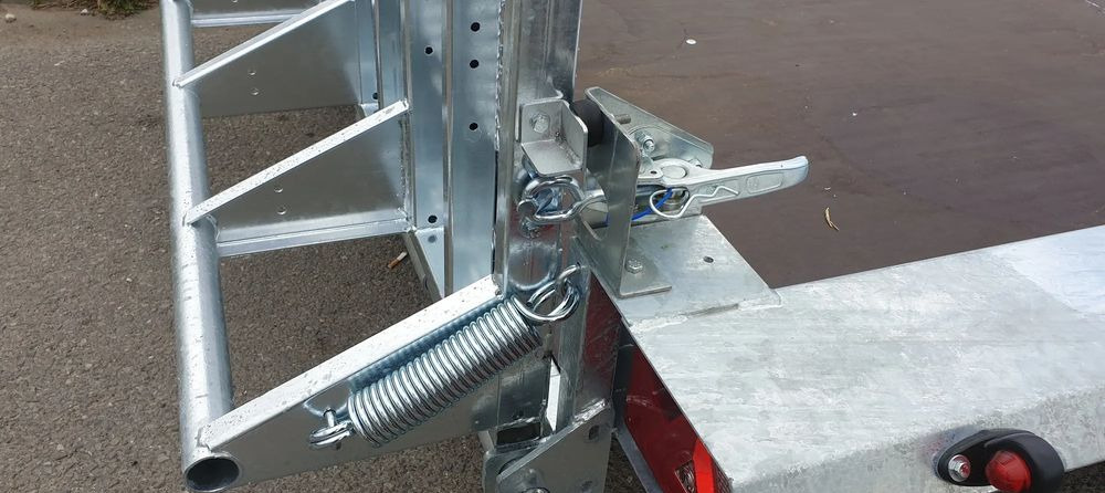 TEMARED BUILDER 3 4018 S 3 oś - Причіп для перевезення спецтехніки: фото 5 TEMARED BUILDER 3 4018 S 3 oś - Причіп для перевезення спецтехніки: фото 5