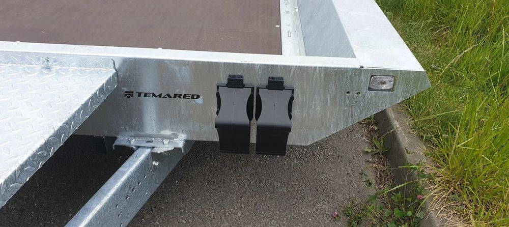 TEMARED BUILDER 3 4018 S 3 oś - Причіп для перевезення спецтехніки: фото 4 TEMARED BUILDER 3 4018 S 3 oś - Причіп для перевезення спецтехніки: фото 4