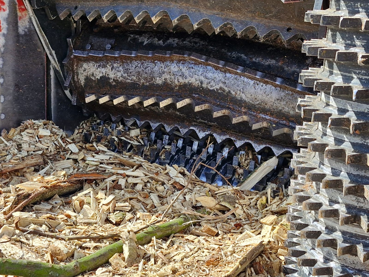 UFKES Greentec 972 Tracked Chipper - Дробарка для лісництва: фото 4 UFKES Greentec 972 Tracked Chipper - Дробарка для лісництва: фото 4