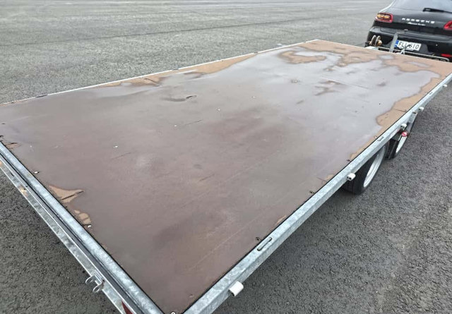 Бортовий причіп/ Платформа EduardP4 3000kg: фото 7 Бортовий причіп/ Платформа EduardP4 3000kg: фото 7