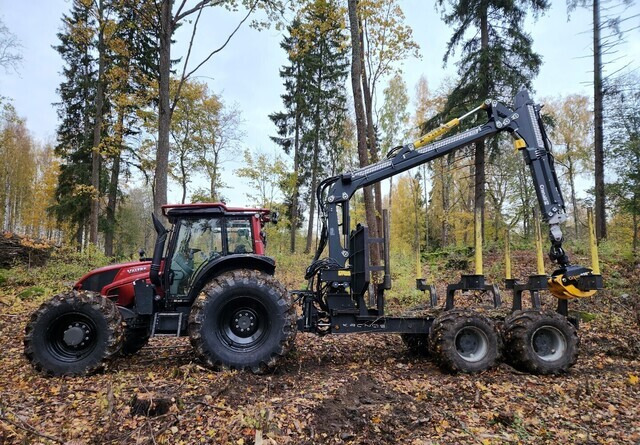 ValtraN123 + Kronos 140 4WDM + Cranab HC8 - Лісозаготівельна техніка: фото 2 ValtraN123 + Kronos 140 4WDM + Cranab HC8 - Лісозаготівельна техніка: фото 2