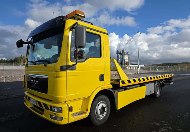 MANTGL 8.180 4x2 Wilhelm Wellmeyer - Евакуатор: фото 1 MANTGL 8.180 4x2 Wilhelm Wellmeyer - Евакуатор: фото 1