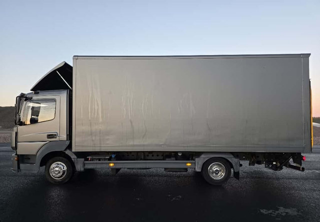 Mercedes-BenzAtego 4x2 Special - Вантажівка з закритим кузовом: фото 2 Mercedes-BenzAtego 4x2 Special - Вантажівка з закритим кузовом: фото 2