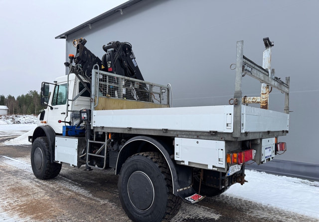 Mercedes-BenzUnimog U5000 + Nosturi Hiab 099 E-4 - Бортова вантажівка/ Платформа, Вантажівка з маніпулятором: фото 3 Mercedes-BenzUnimog U5000 + Nosturi Hiab 099 E-4 - Бортова вантажівка/ Платформа, Вантажівка з маніпулятором: фото 3