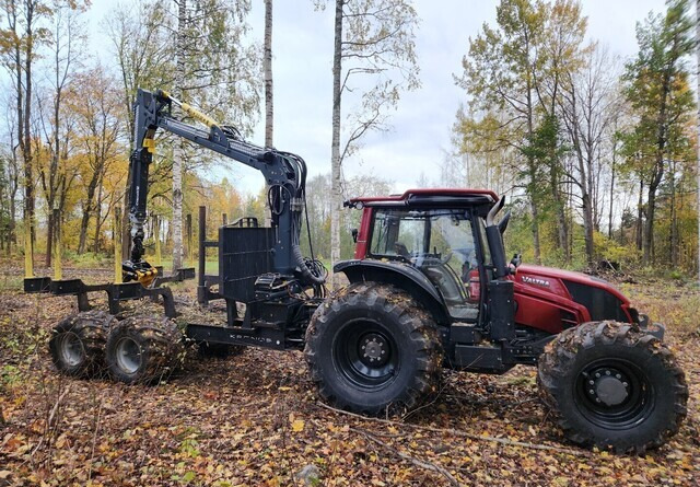 ValtraN123 + Kronos 140 4WDM + Cranab FC8 - Лісогосподарський трактор, Лісовий причіп: фото 5 ValtraN123 + Kronos 140 4WDM + Cranab FC8 - Лісогосподарський трактор, Лісовий причіп: фото 5