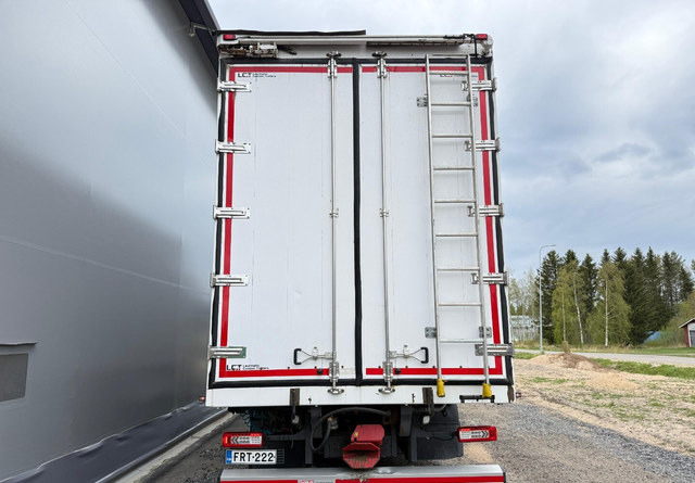 VolvoFH 540 8x4 66m3 - Вантажівка з закритим кузовом: фото 5 VolvoFH 540 8x4 66m3 - Вантажівка з закритим кузовом: фото 5