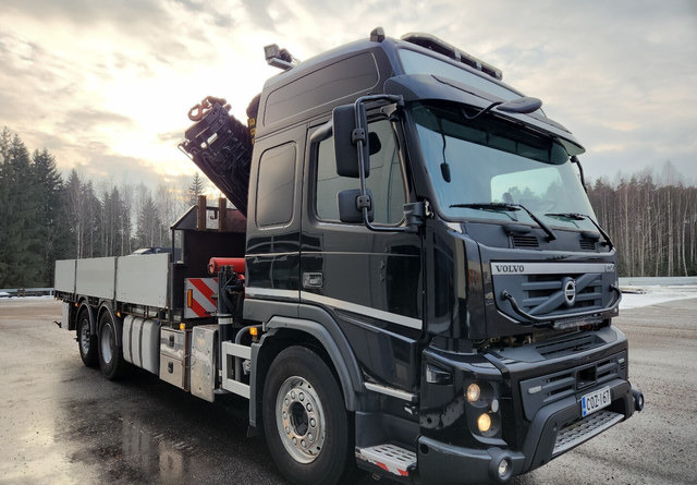 Бортова вантажівка/ Платформа, Вантажівка з маніпулятором VolvoFMX 6x2: фото 6 Бортова вантажівка/ Платформа, Вантажівка з маніпулятором VolvoFMX 6x2: фото 6