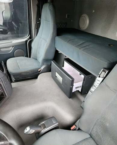 Бортова вантажівка/ Платформа, Вантажівка з маніпулятором VolvoFMX 6x2: фото 16 Бортова вантажівка/ Платформа, Вантажівка з маніпулятором VolvoFMX 6x2: фото 16