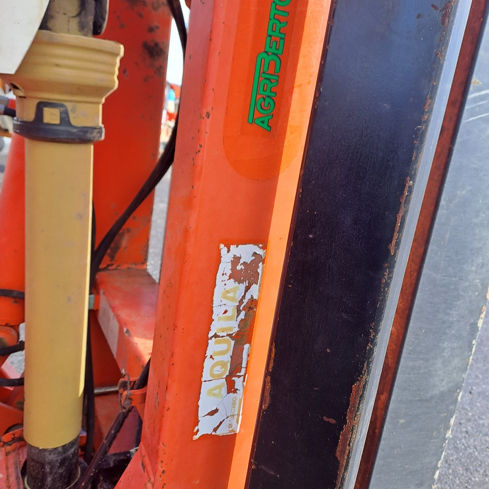 ERPICE ROTANTE PIEGHEVOLE MASCHIO AQUILA 5000 - Грунтофреза: фото 4 ERPICE ROTANTE PIEGHEVOLE MASCHIO AQUILA 5000 - Грунтофреза: фото 4