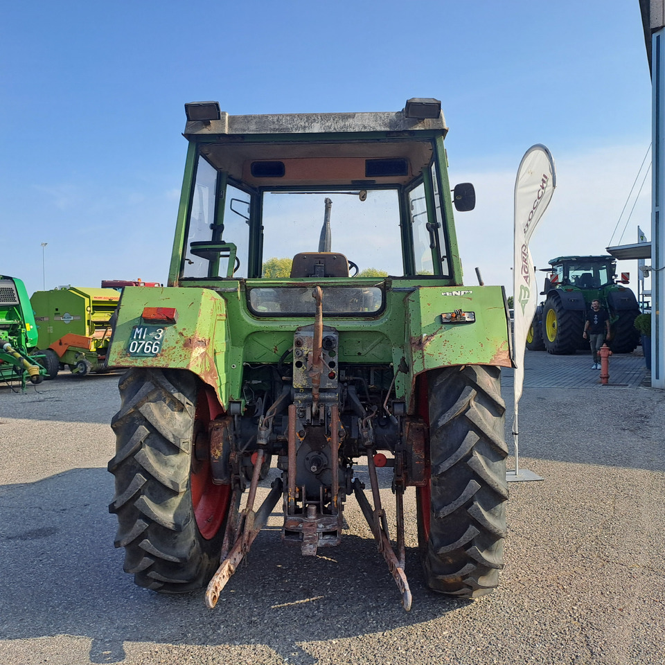 FENDT 303 LS FARMER - Трактор: фото 4 FENDT 303 LS FARMER - Трактор: фото 4