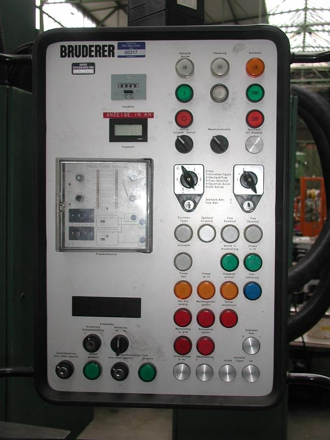 Kniehebelpresse BRUDERER - Металообробний верстат: фото 2 Kniehebelpresse BRUDERER - Металообробний верстат: фото 2