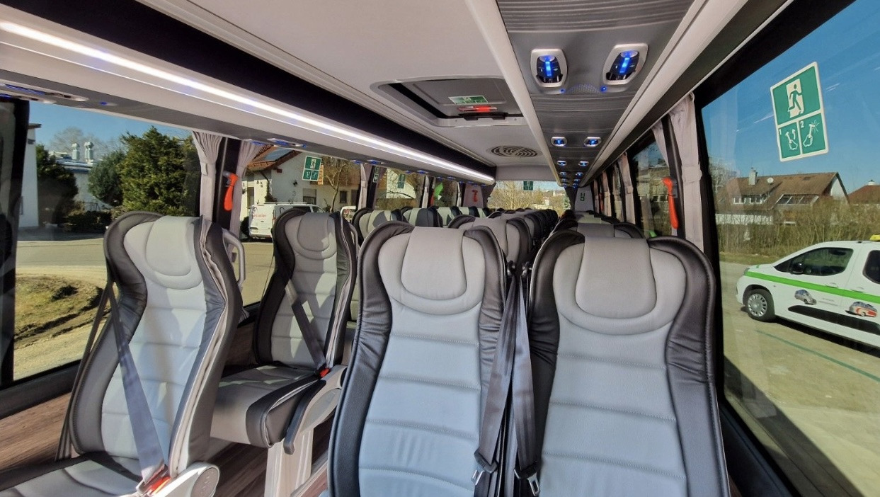 Mercedes Benz Sprinter 519 CDI - Мікроавтобус, Пасажирський фургон: фото 4 Mercedes Benz Sprinter 519 CDI - Мікроавтобус, Пасажирський фургон: фото 4