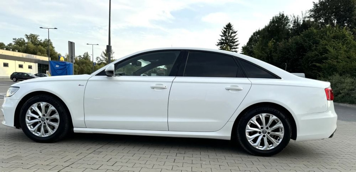 Interior photo 1: Легковий автомобіль Audi A6 3.0 TDI Quattro S-line Doinwestowany LED