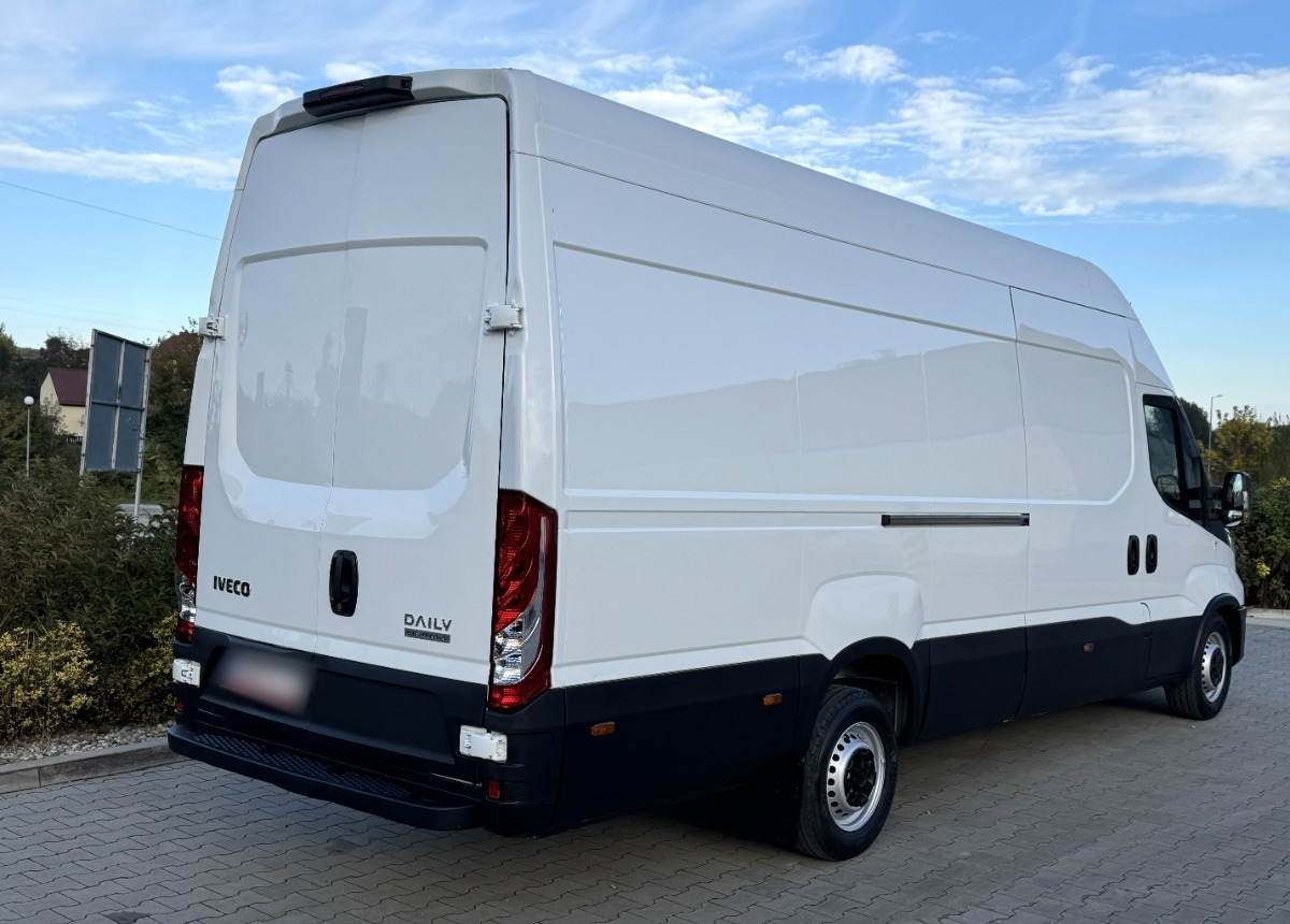 Iveco Daily L4H3 3.0 180KM Hi-matic LED KAMERA Bezwypadkowy Salon PL FV23 - Суцільнометалевий фургон: фото 4 Iveco Daily L4H3 3.0 180KM Hi-matic LED KAMERA Bezwypadkowy Salon PL FV23 - Суцільнометалевий фургон: фото 4