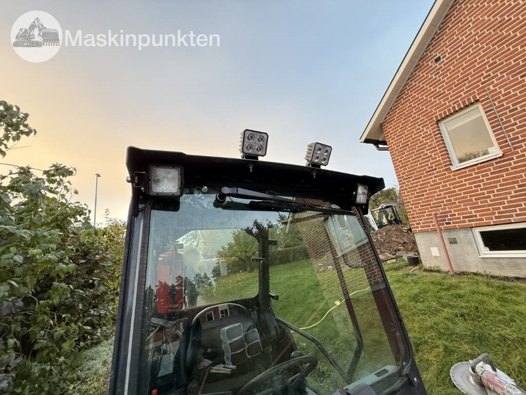 Bobcat L 28 Hjullastare + Släp в лізинг Bobcat L 28 Hjullastare + Släp: фото 31 Bobcat L 28 Hjullastare + Släp в лізинг Bobcat L 28 Hjullastare + Släp: фото 31