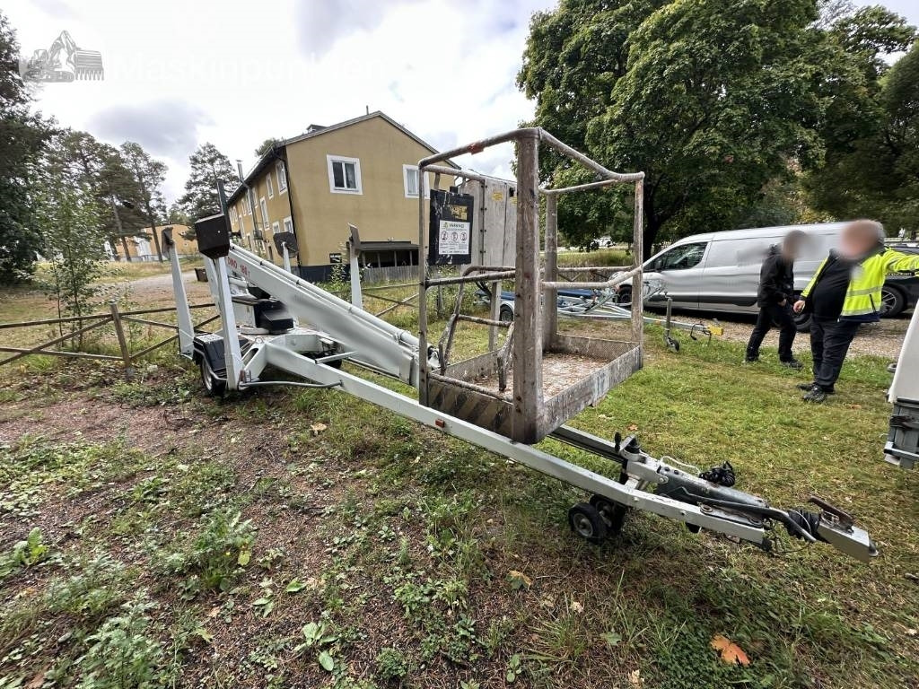 Dino 180 T - Причіпний підйомник: фото 3 Dino 180 T - Причіпний підйомник: фото 3