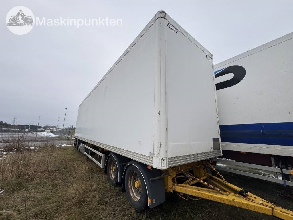 Ekeri L4 - Закритий кузов причіп: фото 4 Ekeri L4 - Закритий кузов причіп: фото 4