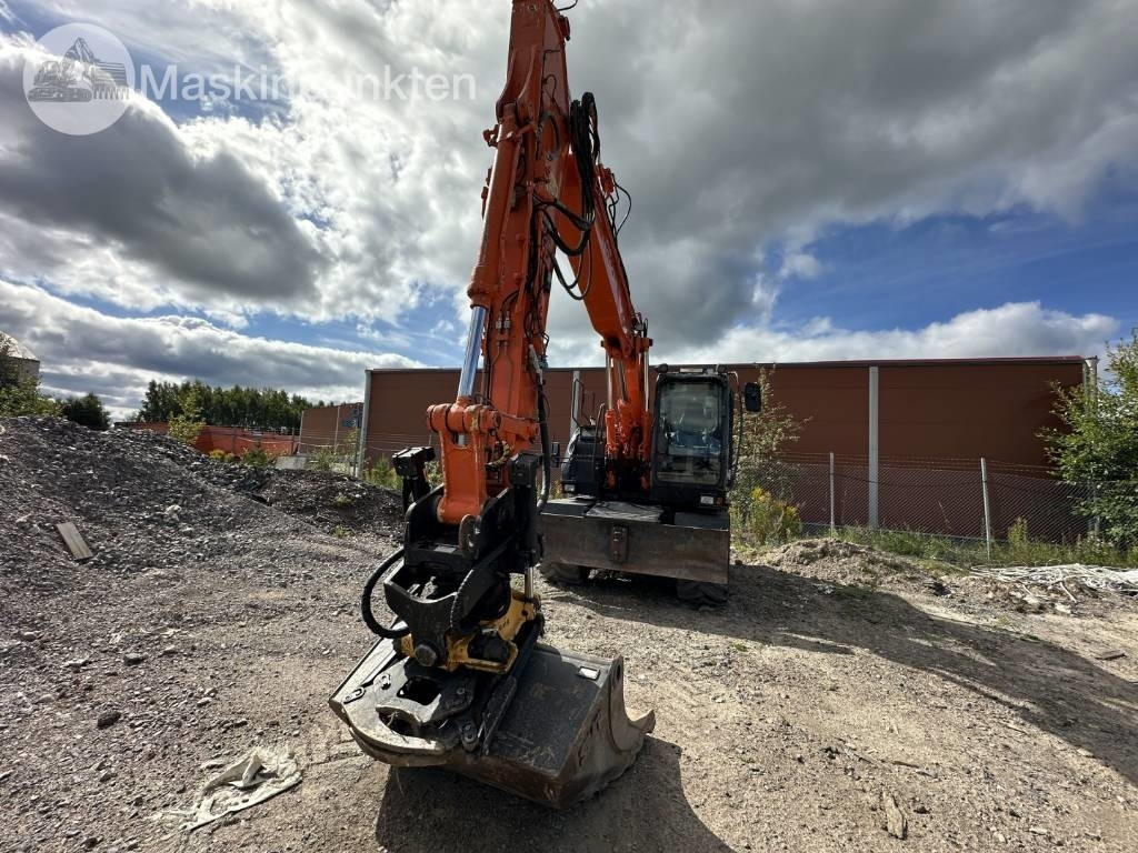 Hitachi ZX 140 W-5B - Колісний екскаватор: фото 2 Hitachi ZX 140 W-5B - Колісний екскаватор: фото 2