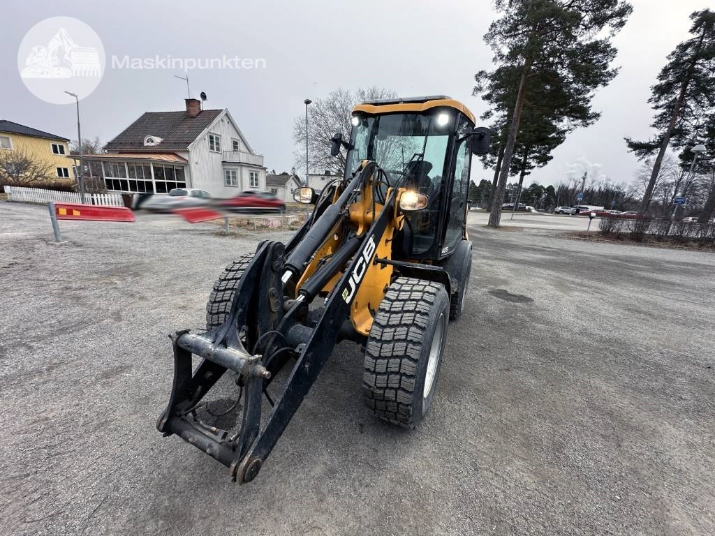 JCB 406 - Колісний навантажувач: фото 2 JCB 406 - Колісний навантажувач: фото 2