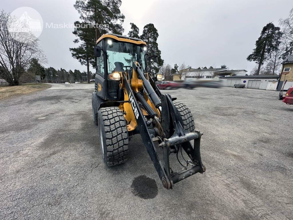 JCB 406 - Колісний навантажувач: фото 3 JCB 406 - Колісний навантажувач: фото 3
