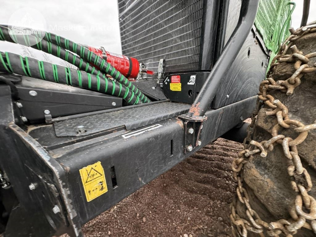 Харвестер John Deere 1470 G: фото 20 Харвестер John Deere 1470 G: фото 20