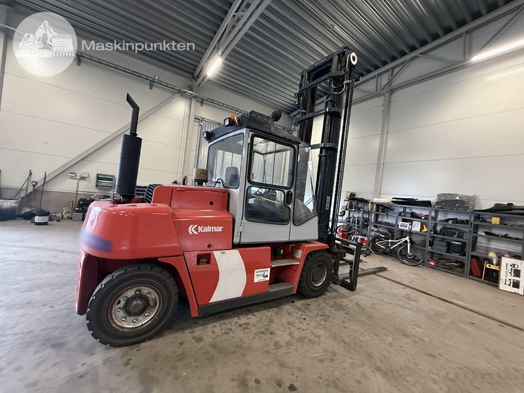 Kalmar DCE 80-6 - Дизельний навантажувач: фото 5 Kalmar DCE 80-6 - Дизельний навантажувач: фото 5
