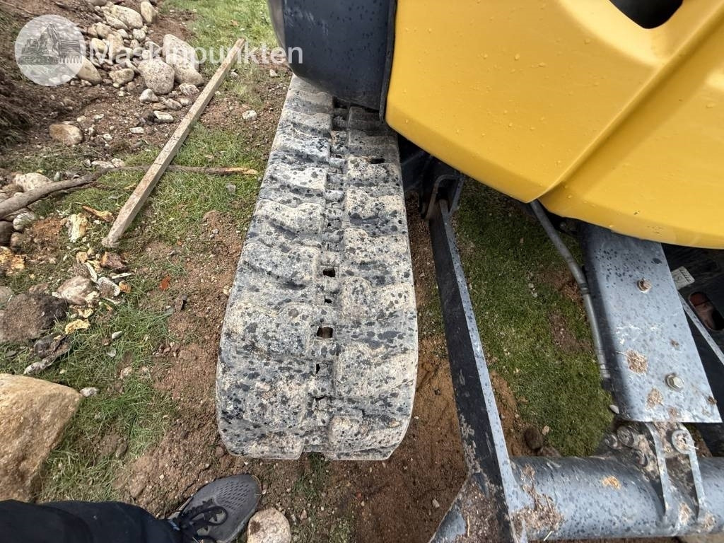 Міні-екскаватор Komatsu PC 26 MR-3: фото 30 Міні-екскаватор Komatsu PC 26 MR-3: фото 30