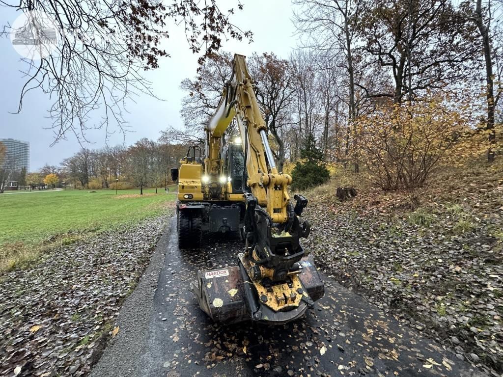 Komatsu PW 148-11 med vagn och redskap - Колісний екскаватор: фото 3 Komatsu PW 148-11 med vagn och redskap - Колісний екскаватор: фото 3