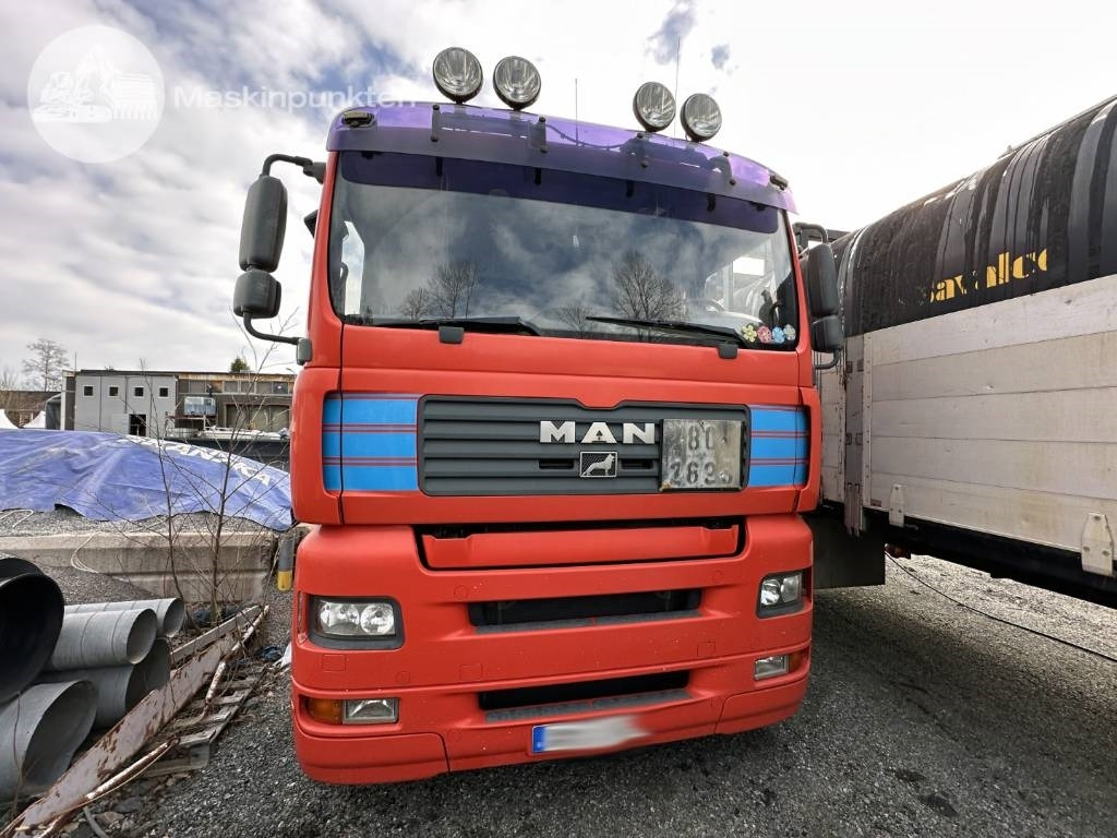 MAN TGX 28.530 LAXO - Вантажівка шасі: фото 4 MAN TGX 28.530 LAXO - Вантажівка шасі: фото 4