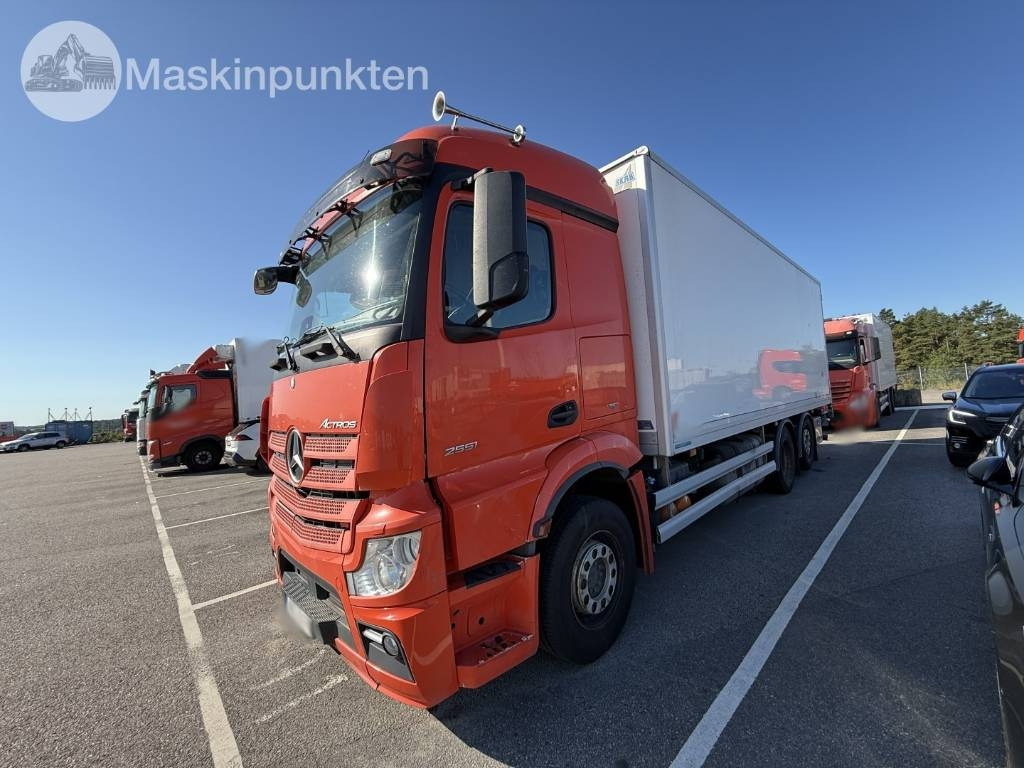 Mercedes-Benz Actros 2551 - Рефрижератор вантажівка: фото 1 Mercedes-Benz Actros 2551 - Рефрижератор вантажівка: фото 1