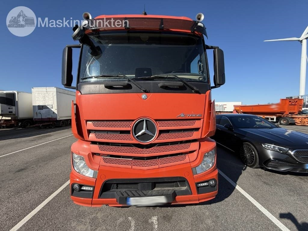 Mercedes-Benz Actros 2551 - Рефрижератор вантажівка: фото 2 Mercedes-Benz Actros 2551 - Рефрижератор вантажівка: фото 2
