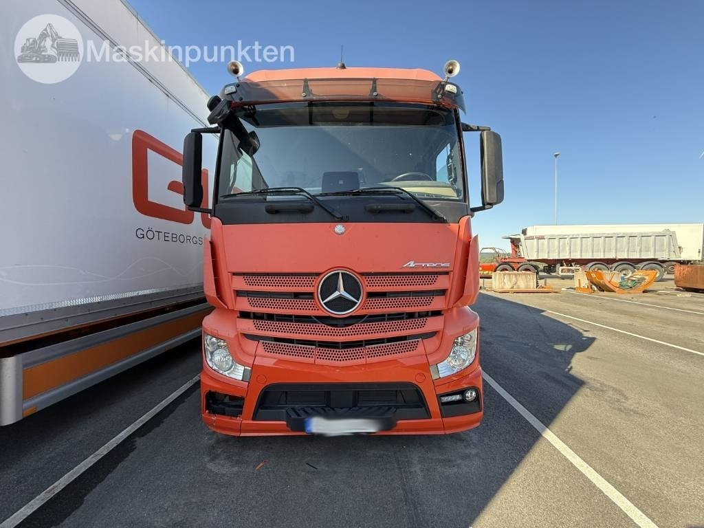 Mercedes-Benz Actros 2551 - Рефрижератор вантажівка: фото 2 Mercedes-Benz Actros 2551 - Рефрижератор вантажівка: фото 2