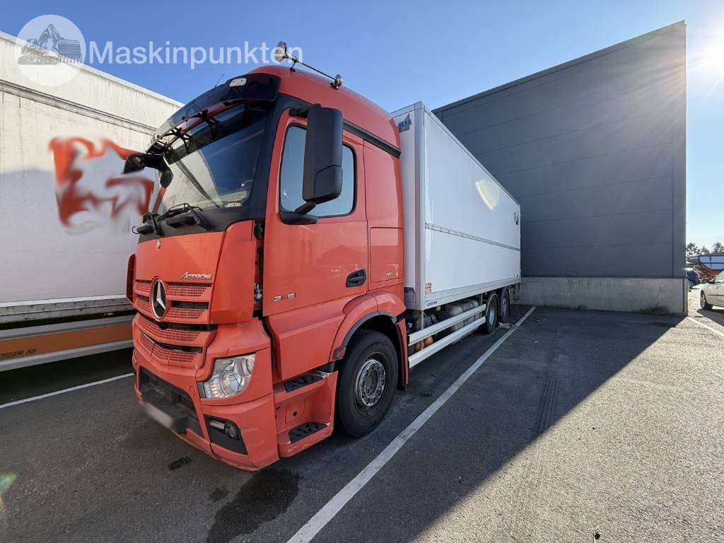 Mercedes-Benz Actros 2551 - Рефрижератор вантажівка: фото 1 Mercedes-Benz Actros 2551 - Рефрижератор вантажівка: фото 1