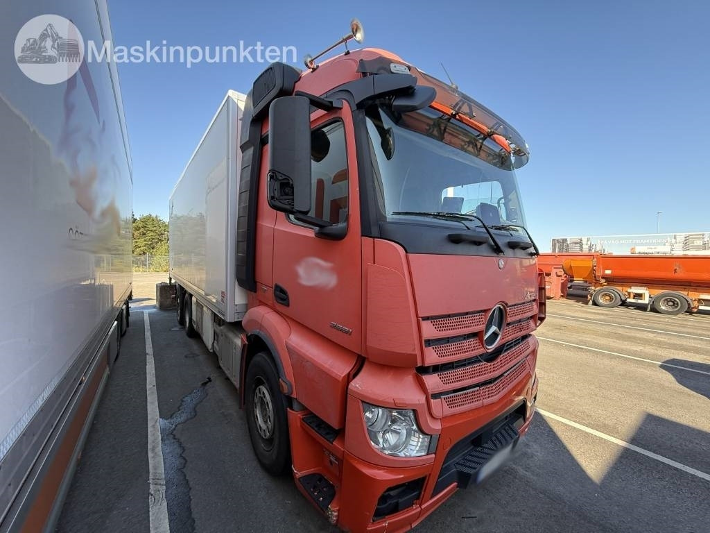 Mercedes-Benz Actros 2551 - Рефрижератор вантажівка: фото 3 Mercedes-Benz Actros 2551 - Рефрижератор вантажівка: фото 3