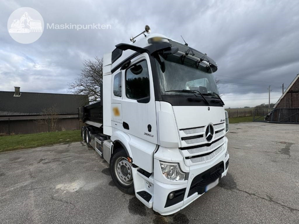 Mercedes-Benz Actros 2553 L - Гаковий мультиліфт вантажівка: фото 2 Mercedes-Benz Actros 2553 L - Гаковий мультиліфт вантажівка: фото 2