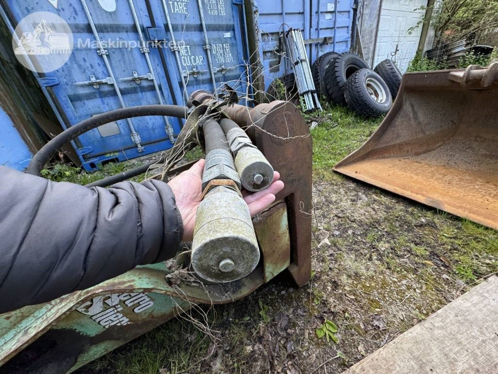 Montrabert 900 Metro Silenci - Гідравлічний молот в категорії Будівельна техніка: фото 4 Montrabert 900 Metro Silenci - Гідравлічний молот в категорії Будівельна техніка: фото 4