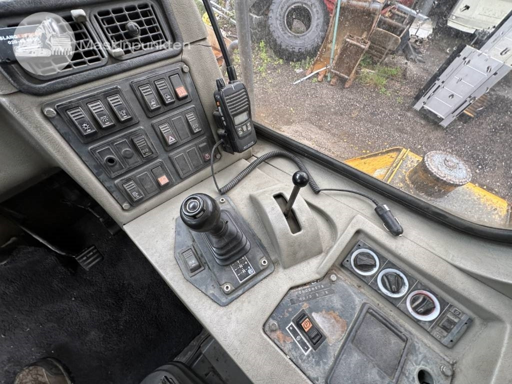 Шарнірний самоскид Moxy MT 25: фото 43