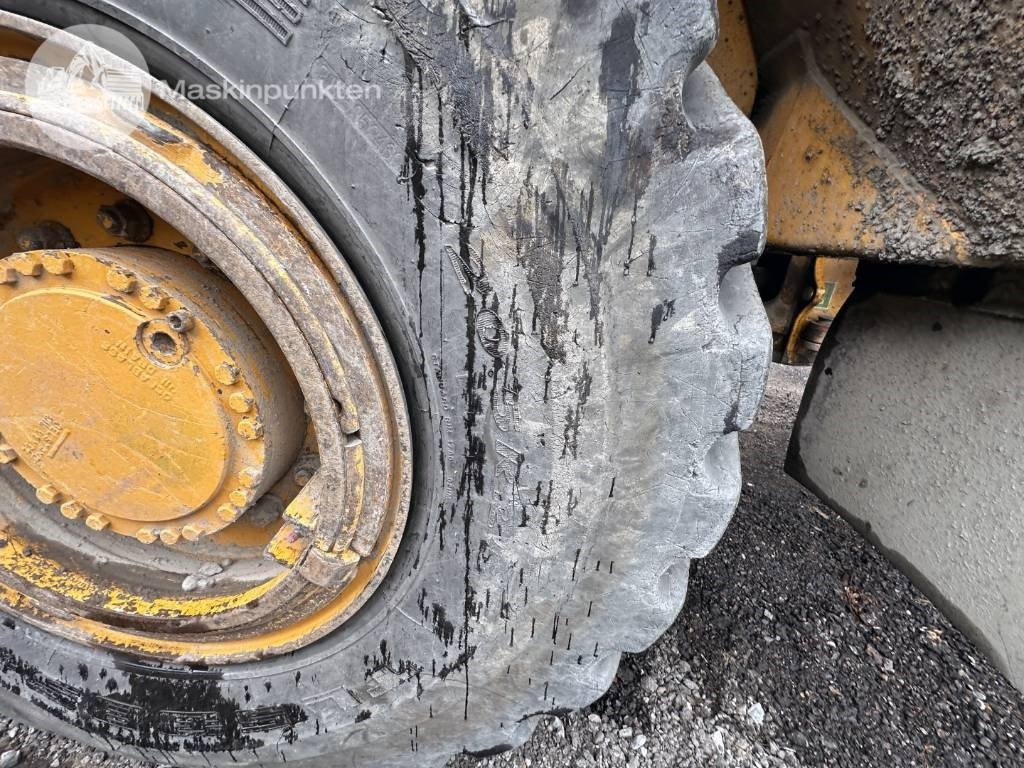 Шарнірний самоскид Moxy MT 25: фото 17