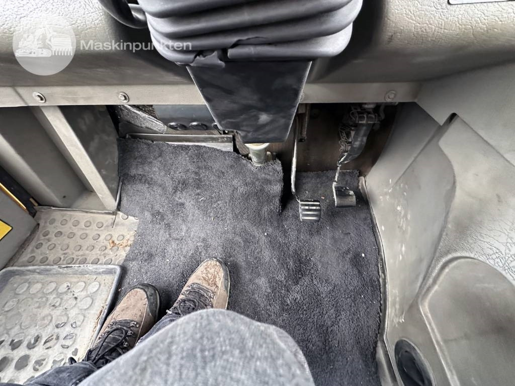 Шарнірний самоскид Moxy MT 25: фото 49