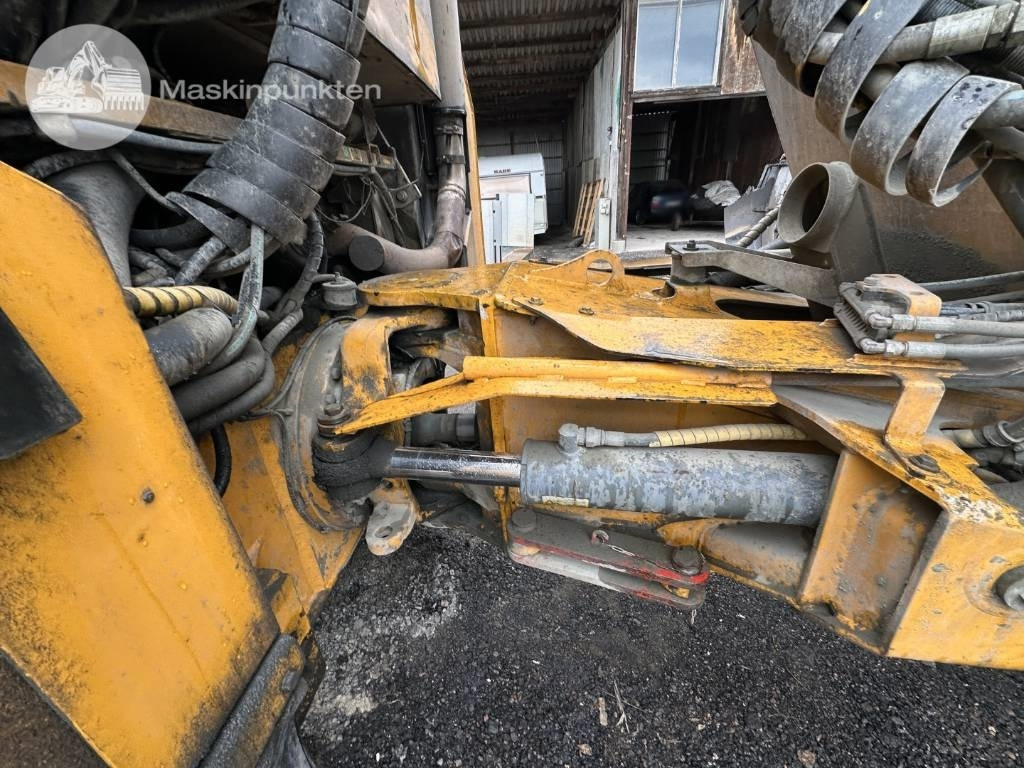 Шарнірний самоскид Moxy MT 25: фото 11