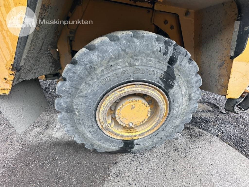 Шарнірний самоскид Moxy MT 25: фото 35