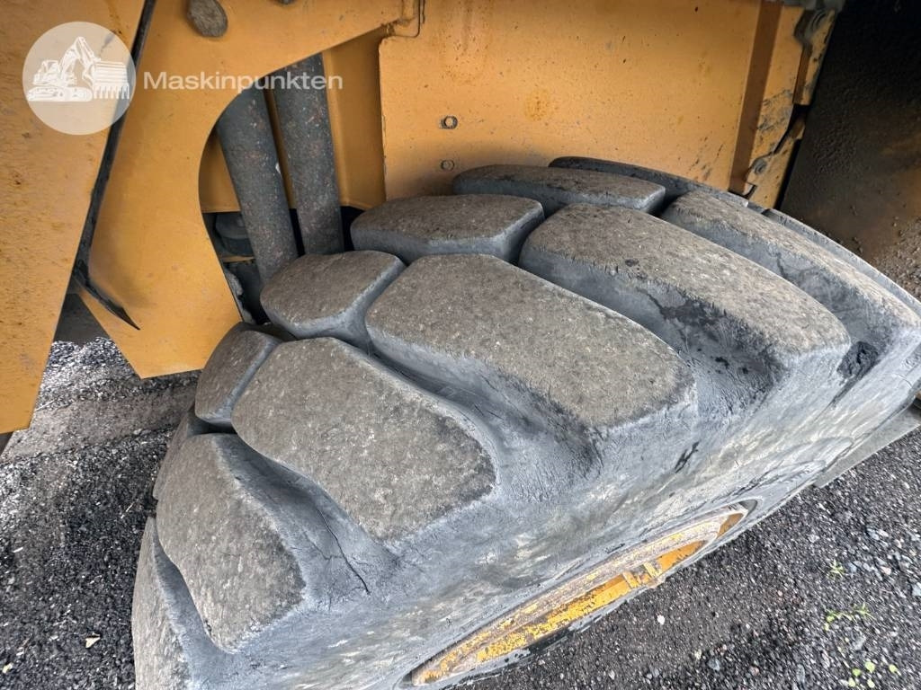 Шарнірний самоскид Moxy MT 25: фото 18