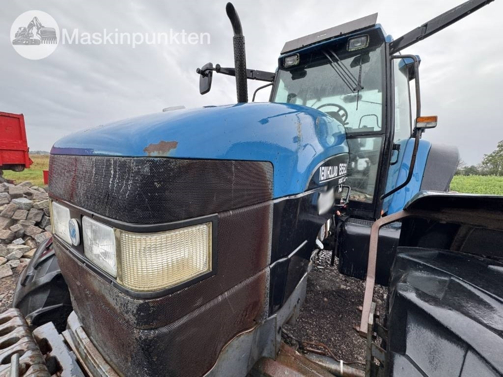 Трактор New Holland 8560: фото 18