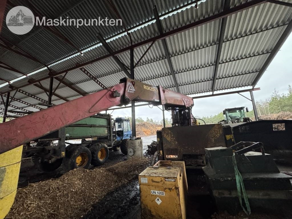 Scania P 124 G med Timberman - Лісовоз: фото 5 Scania P 124 G med Timberman - Лісовоз: фото 5