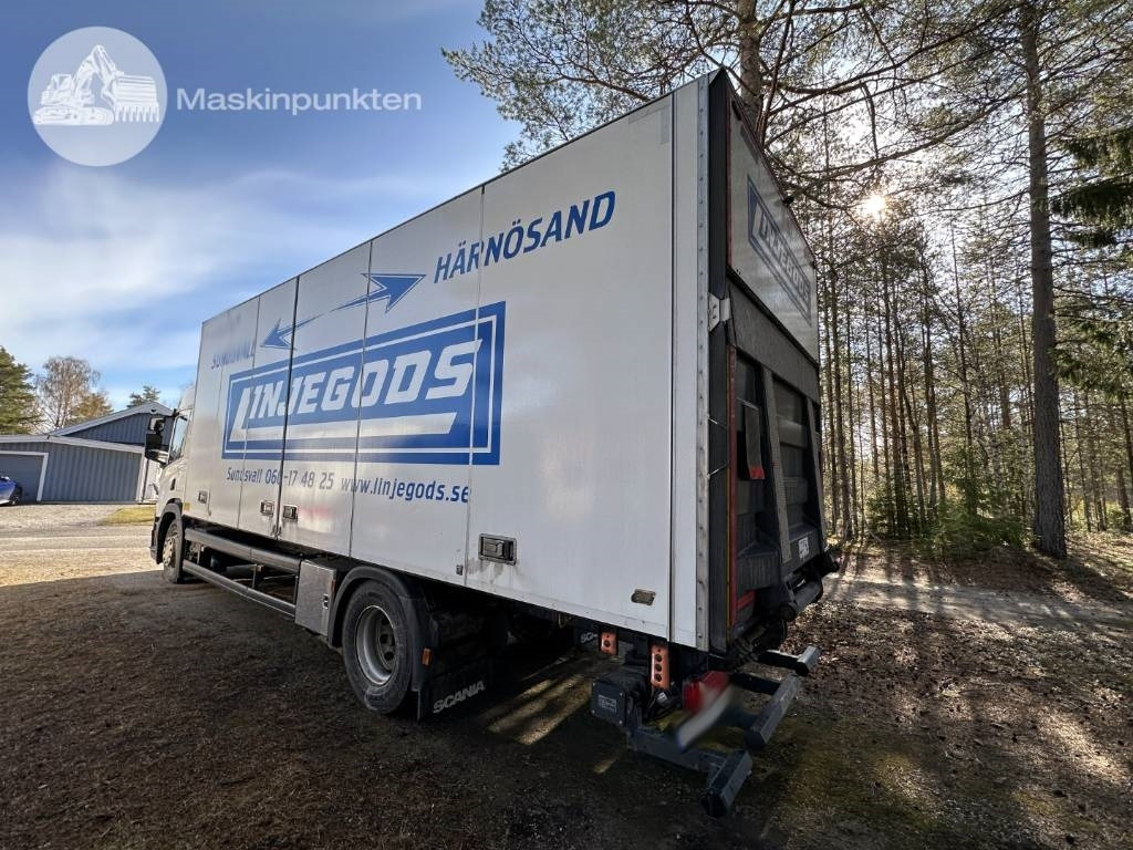 Вантажівка з закритим кузовом Scania P 250: фото 7