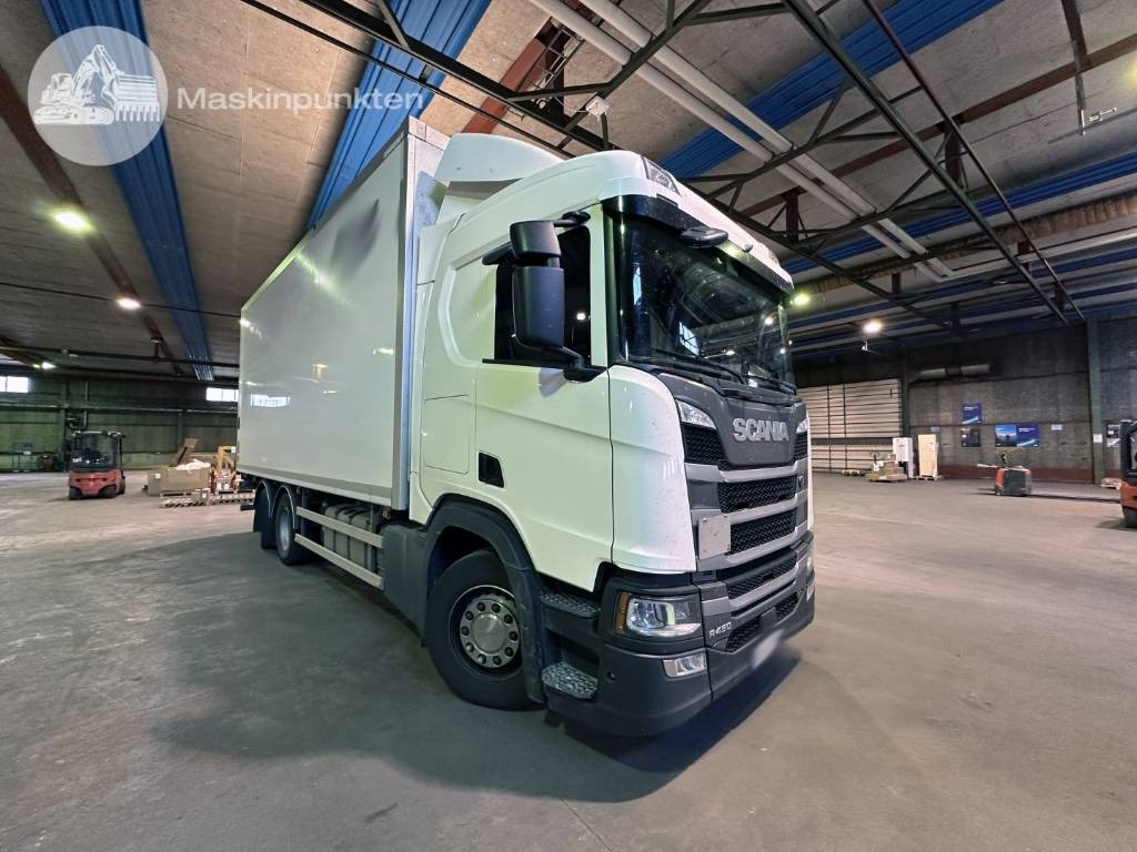Scania R 450 - Вантажівка з закритим кузовом: фото 1 Scania R 450 - Вантажівка з закритим кузовом: фото 1