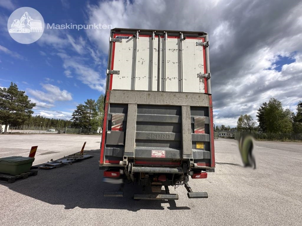 Вантажівка з закритим кузовом Scania R 520: фото 6